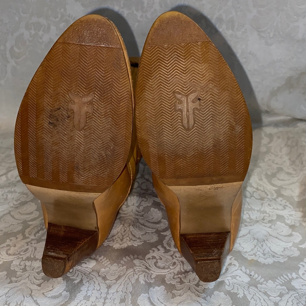 Vintage Frye Heeled Campus Tan Leather Knee-High Boots with cuff Size 6 - Picture 5 of 6